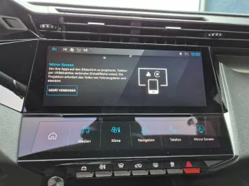 PEUGEOT 408 GT Hybrid 180 EAT8 LEDER FOCAL 360 CAM LED