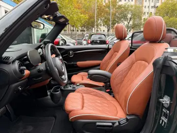 MINI JCW Cabrio Trim Aut. LEDER H K LED HuD KAM