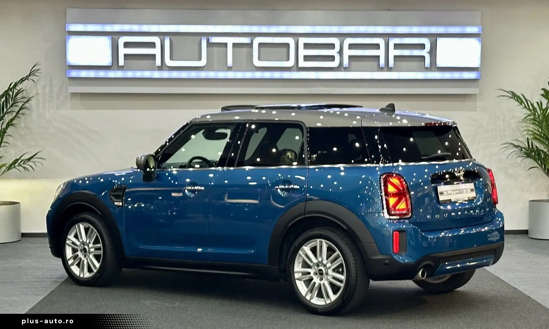 MINI Cooper Countryman PREMIUM HUD PANO LEDER MEMO KA