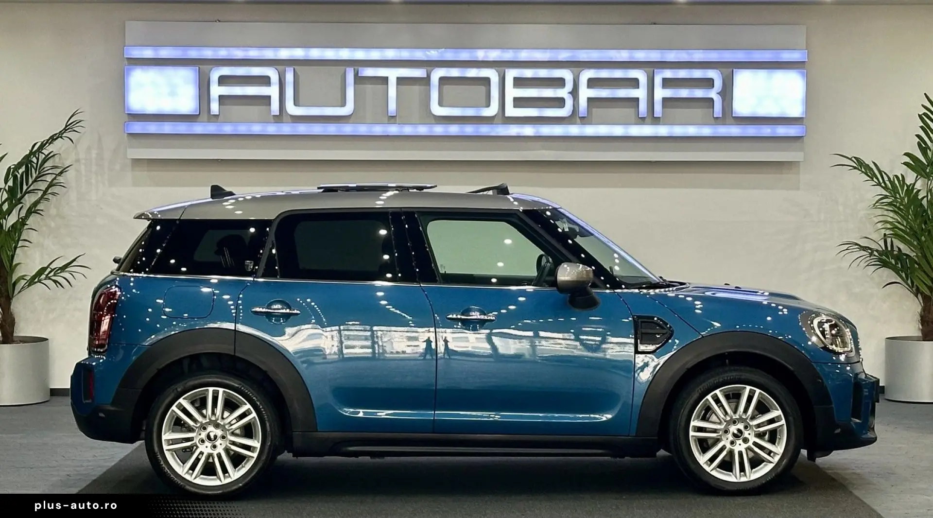 MINI Cooper Countryman PREMIUM HUD PANO LEDER MEMO KA