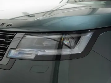 Land Rover Range Rover P550e PHEV Autobiography L460