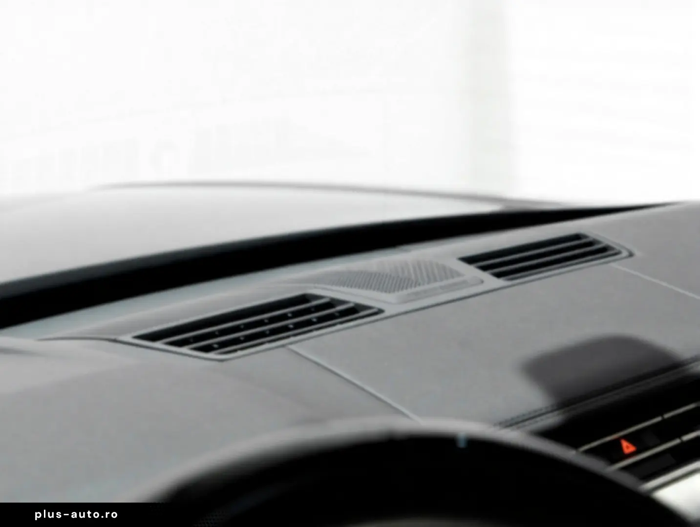 Land Rover Range Rover P550e PHEV Autobiography L460