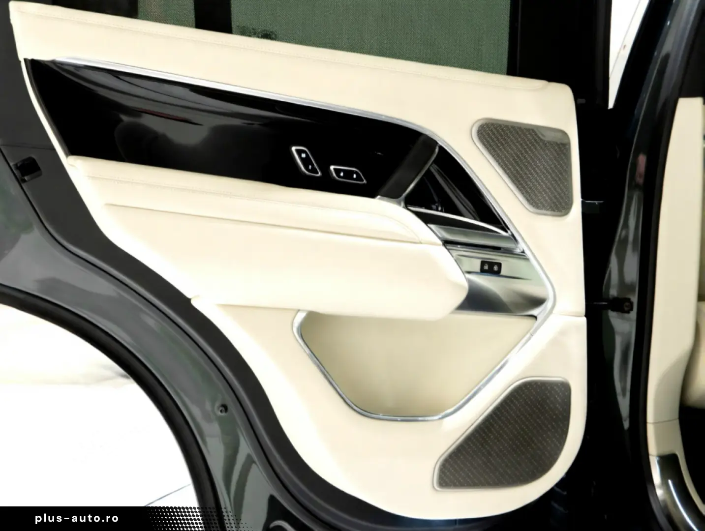 Land Rover Range Rover P550e PHEV Autobiography L460