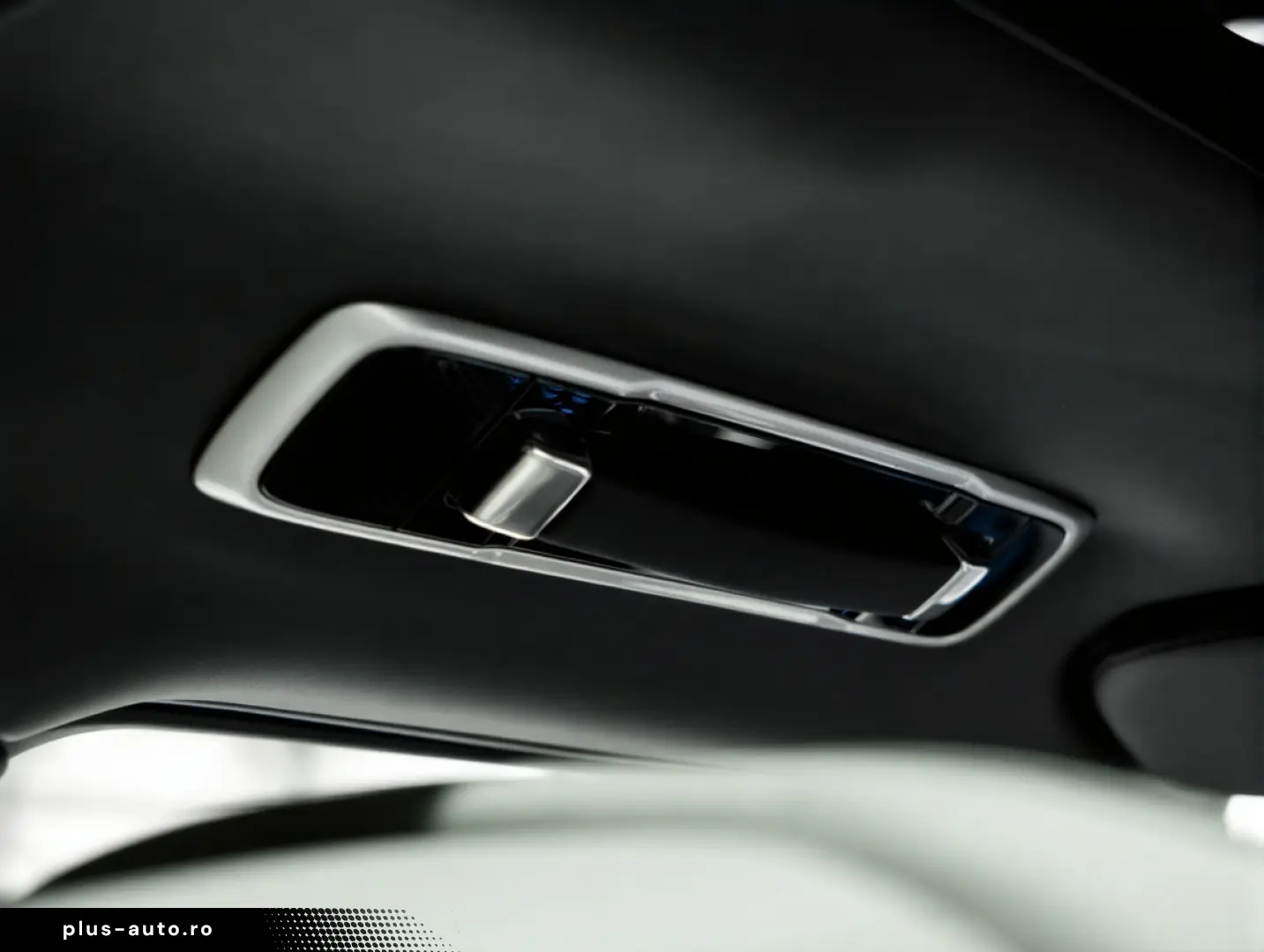 Land Rover Range Rover P550e PHEV Autobiography L460