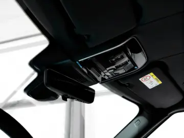 Land Rover Range Rover P550e PHEV Autobiography L460