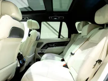 Land Rover Range Rover P550e PHEV Autobiography L460