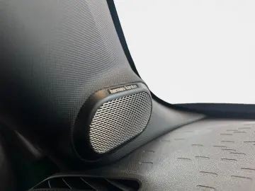 MINI Cooper S JCW Trim Paket XL Navi HuD H K Pano