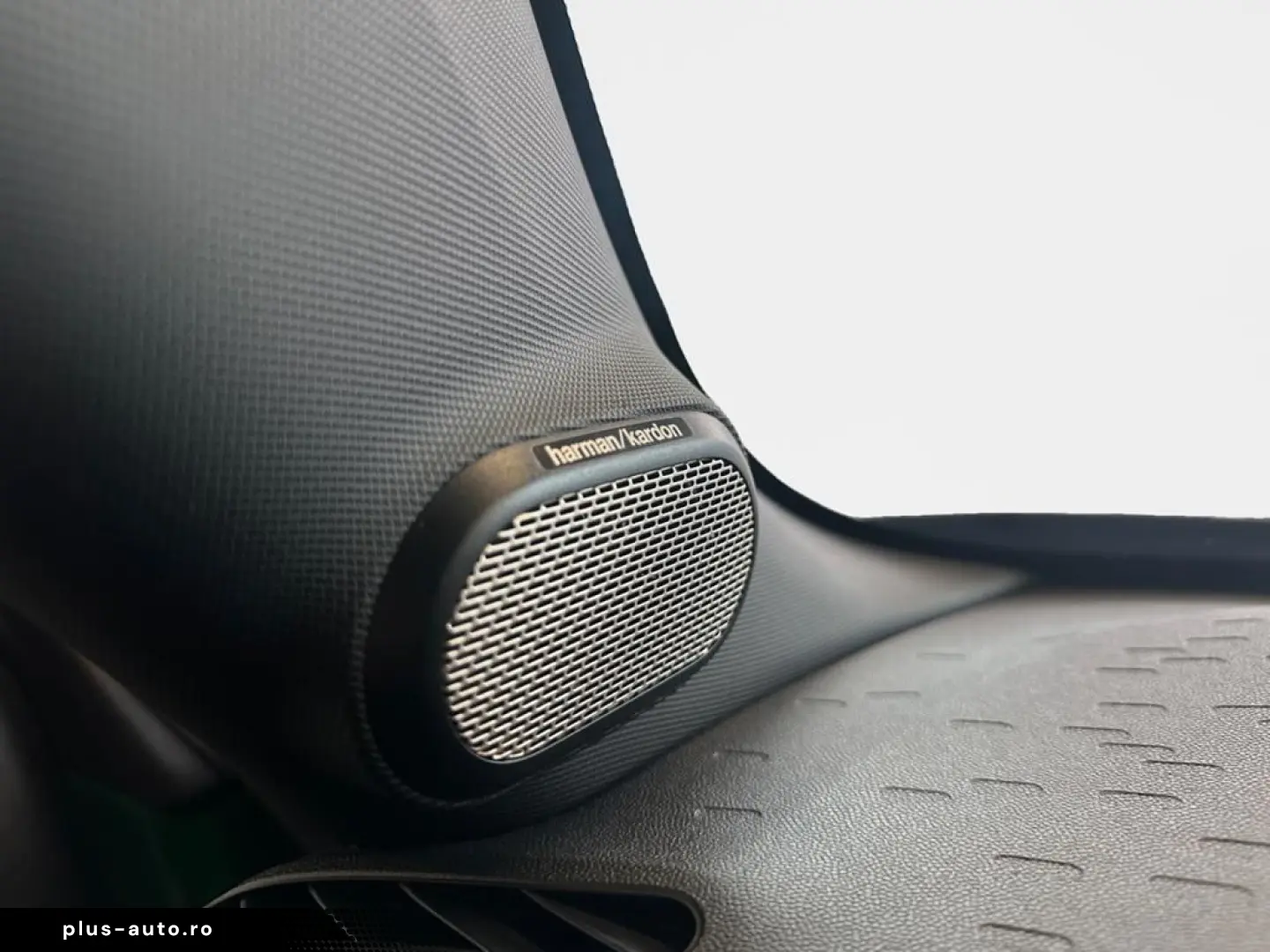 MINI Cooper S JCW Trim Paket XL Navi HuD H K Pano