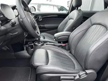 MINI Cooper S Classic Trim NAV LED PANO KAMERA HEADUP