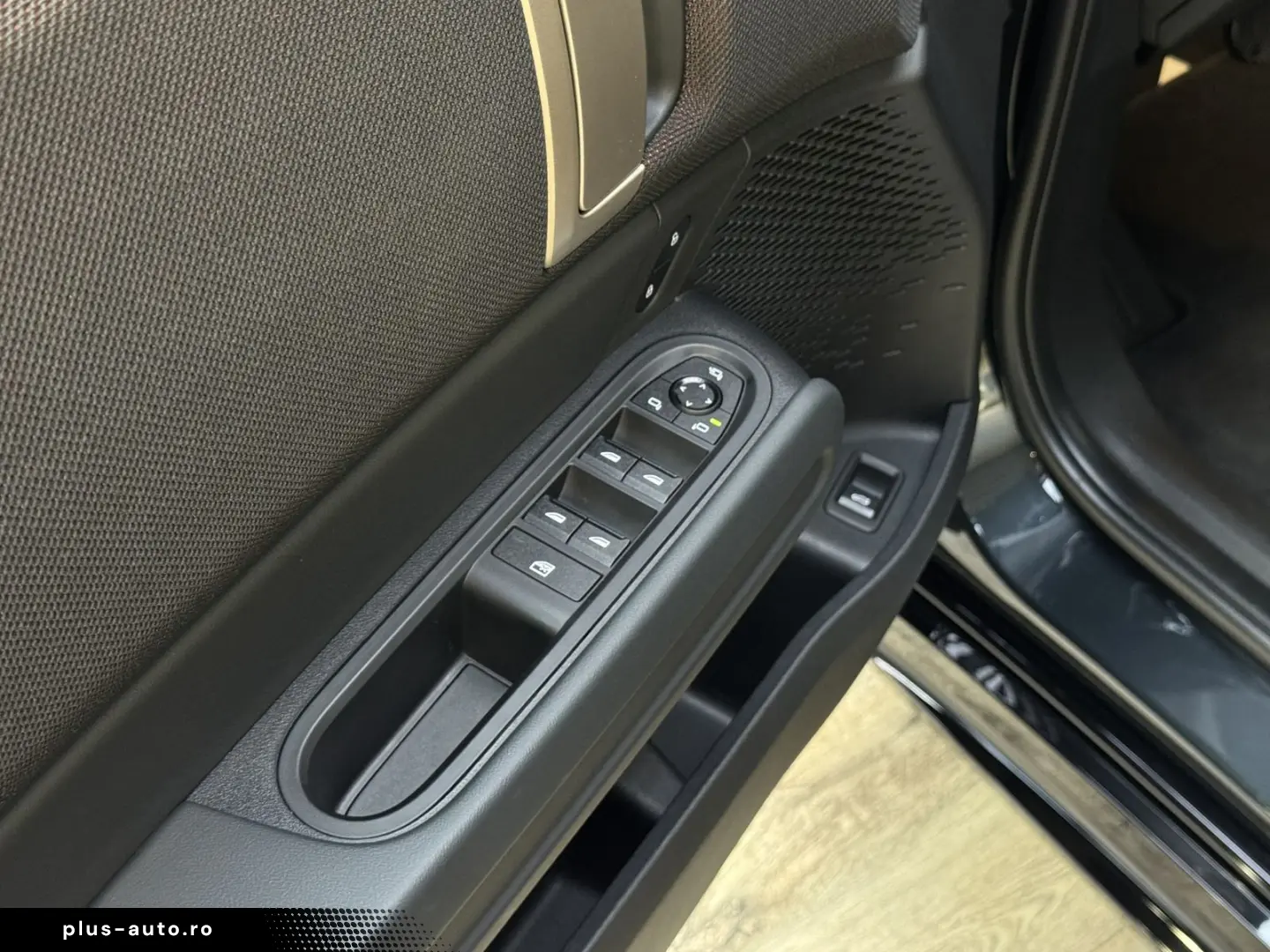 MINI Cooper C Countryman JCW Trim Package L Pano ACC