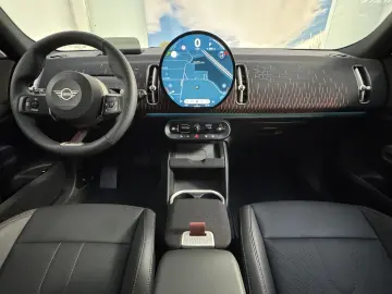 MINI Cooper C Countryman JCW Trim Package L Pano ACC