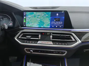 BMW X5 xDrive40i (2019)