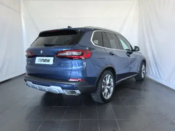 BMW X5 xDrive40i (2019)