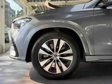 MERCEDES-BENZ GLE 400 e 4M AMG PremiumPlus Pano HuD Luftf