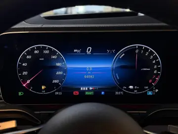 MERCEDES-BENZ GLE 400 e 4M AMG PremiumPlus Pano HuD Luftf