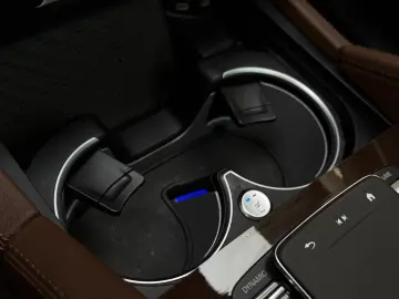 MERCEDES-BENZ GLE 400 e 4M AMG PremiumPlus Pano HuD Luftf