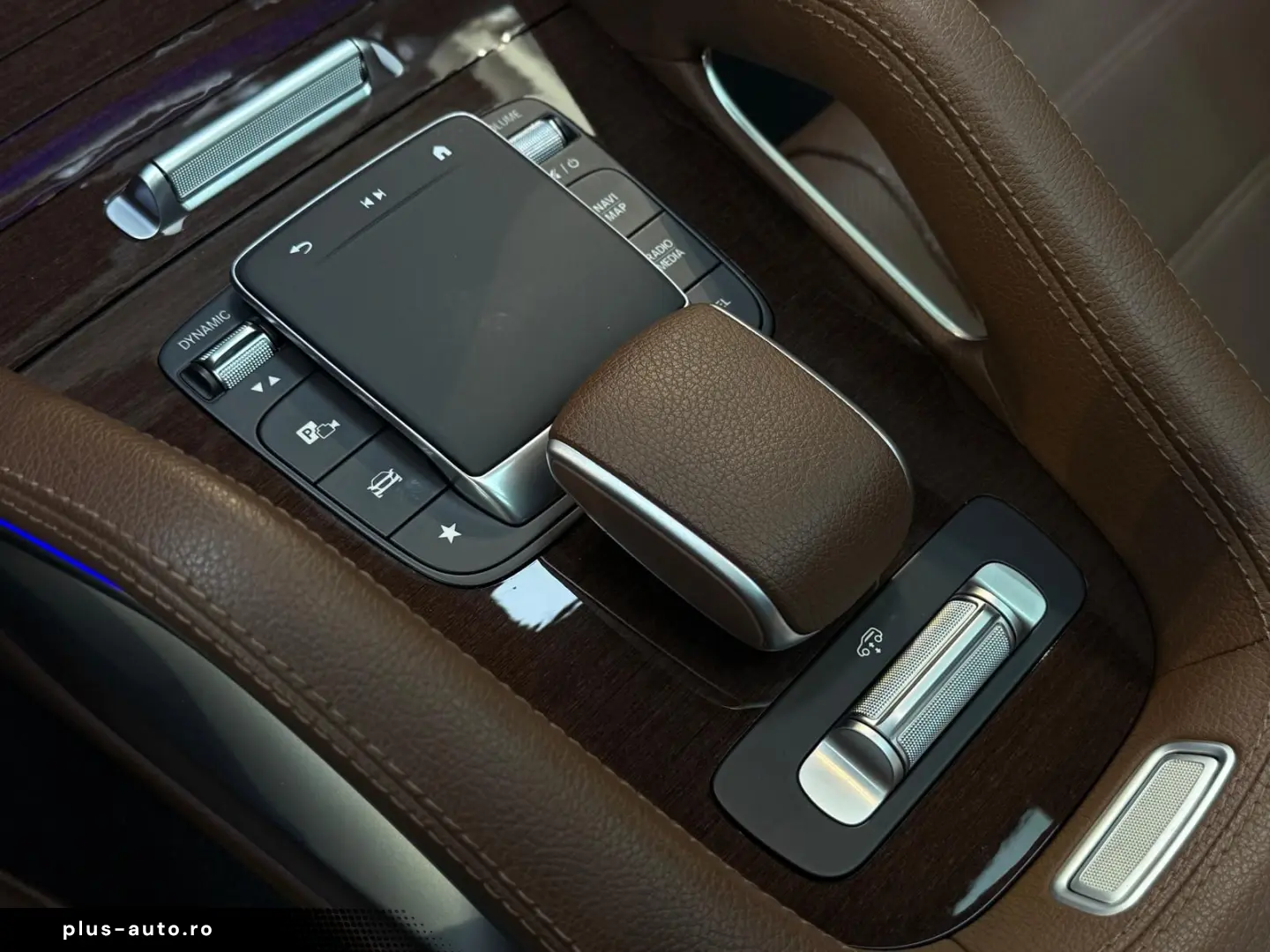 MERCEDES-BENZ GLE 400 e 4M AMG PremiumPlus Pano HuD Luftf