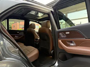 MERCEDES-BENZ GLE 400 e 4M AMG PremiumPlus Pano HuD Luftf