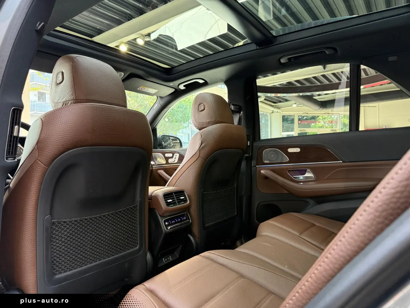 MERCEDES-BENZ GLE 400 e 4M AMG PremiumPlus Pano HuD Luftf