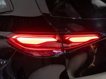 MERCEDES-BENZ GLC 300d 4Matic AMG-LINE NIGHT BURMESTER 20 LM