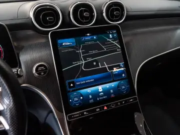 MERCEDES-BENZ GLC 300d 4Matic AMG-LINE NIGHT BURMESTER 20 LM