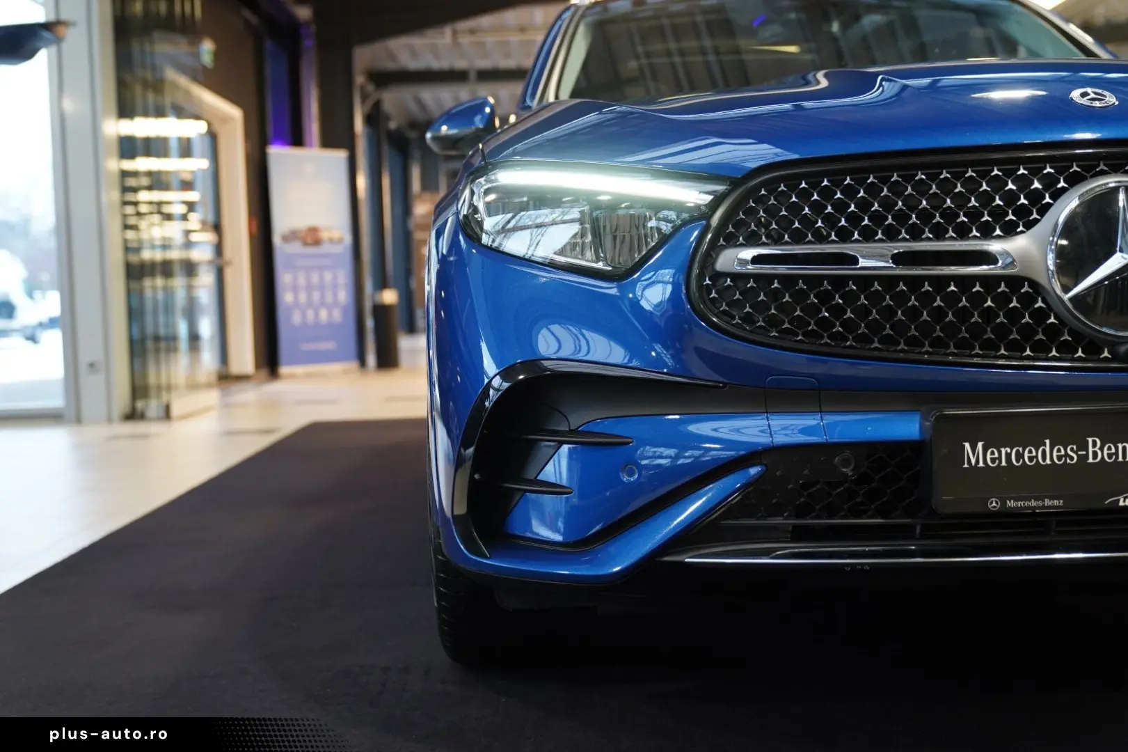 MERCEDES-BENZ GLC 220 d 4M AMG Line Vielspeiche Panorama AHK