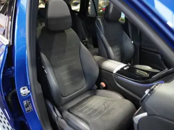 MERCEDES-BENZ GLC 220 d 4M AMG Line Vielspeiche Panorama AHK