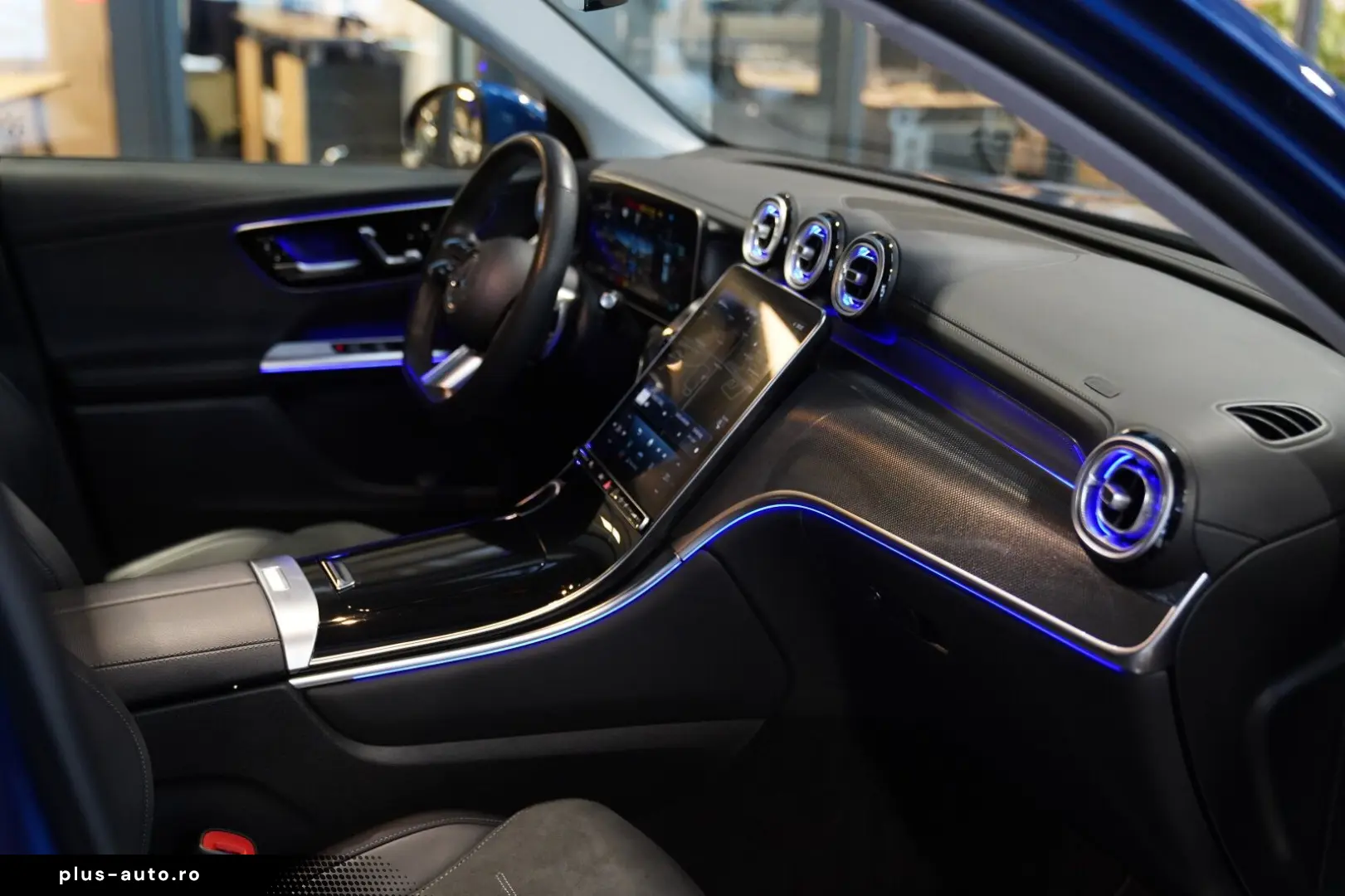 MERCEDES-BENZ GLC 220 d 4M AMG Line Vielspeiche Panorama AHK