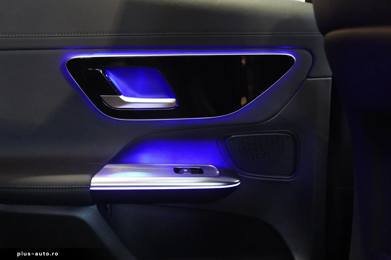 MERCEDES-BENZ GLC 220 d 4M AMG Line Vielspeiche Panorama AHK