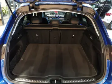 MERCEDES-BENZ GLC 220 d 4M AMG Line Vielspeiche Panorama AHK