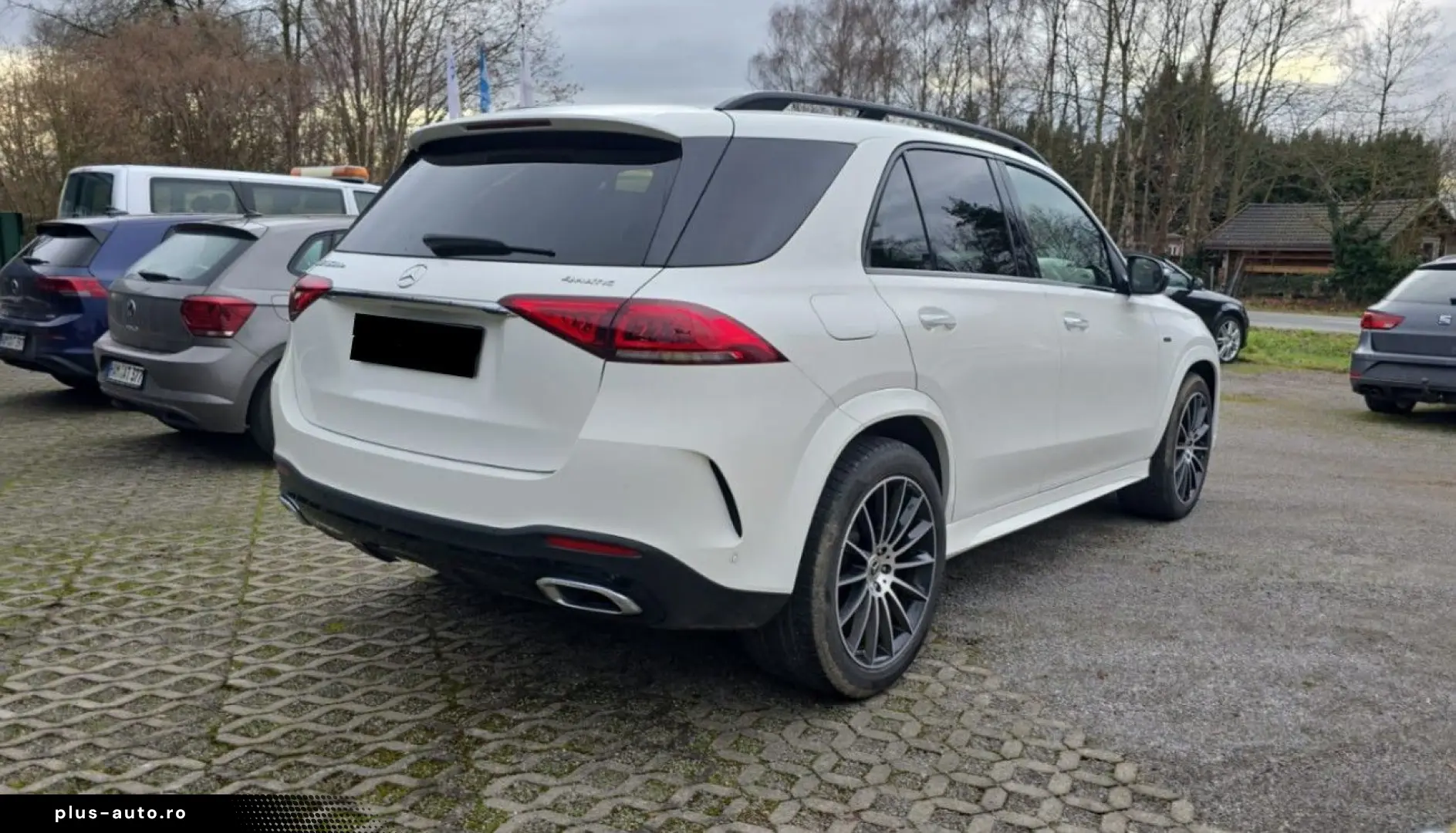 MERCEDES-BENZ GLE 350 de 4M AMG Pano HUD Burm Luft AHK 360