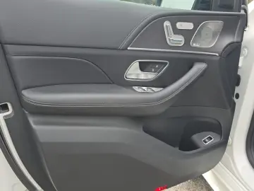 MERCEDES-BENZ GLE 350 de 4M AMG Pano HUD Burm Luft AHK 360