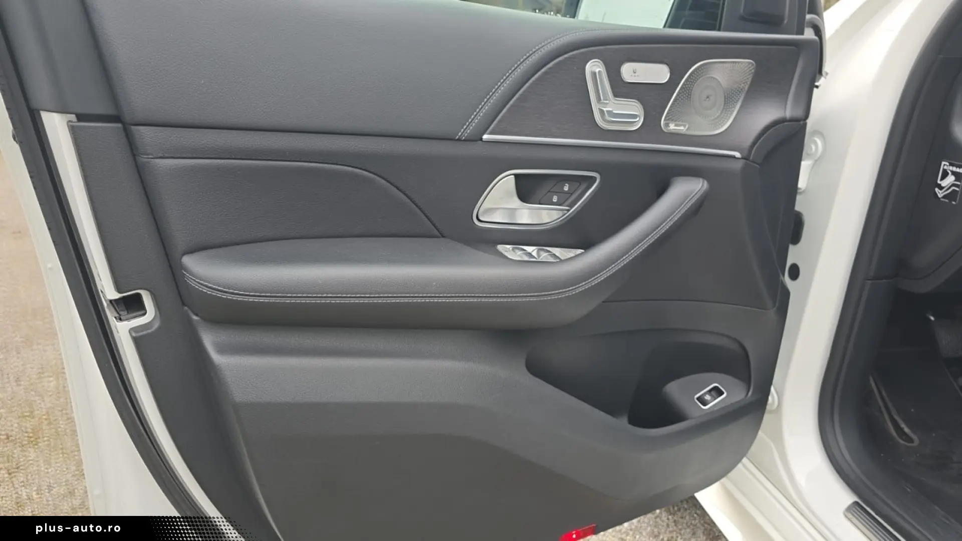 MERCEDES-BENZ GLE 350 de 4M AMG Pano HUD Burm Luft AHK 360