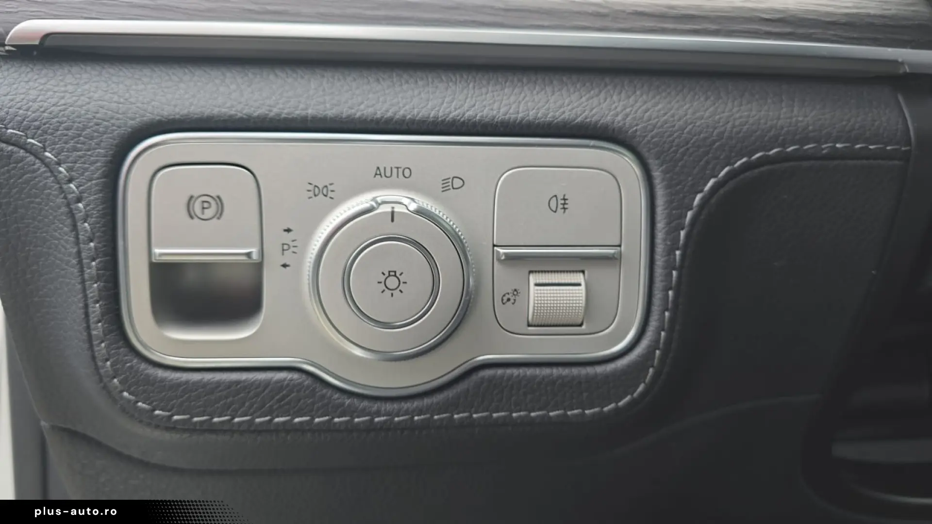 MERCEDES-BENZ GLE 350 de 4M AMG Pano HUD Burm Luft AHK 360