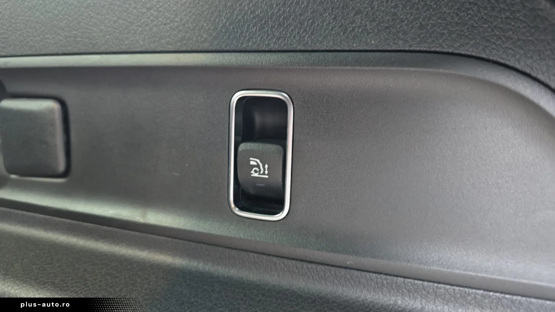 MERCEDES-BENZ GLE 350 de 4M AMG Pano HUD Burm Luft AHK 360