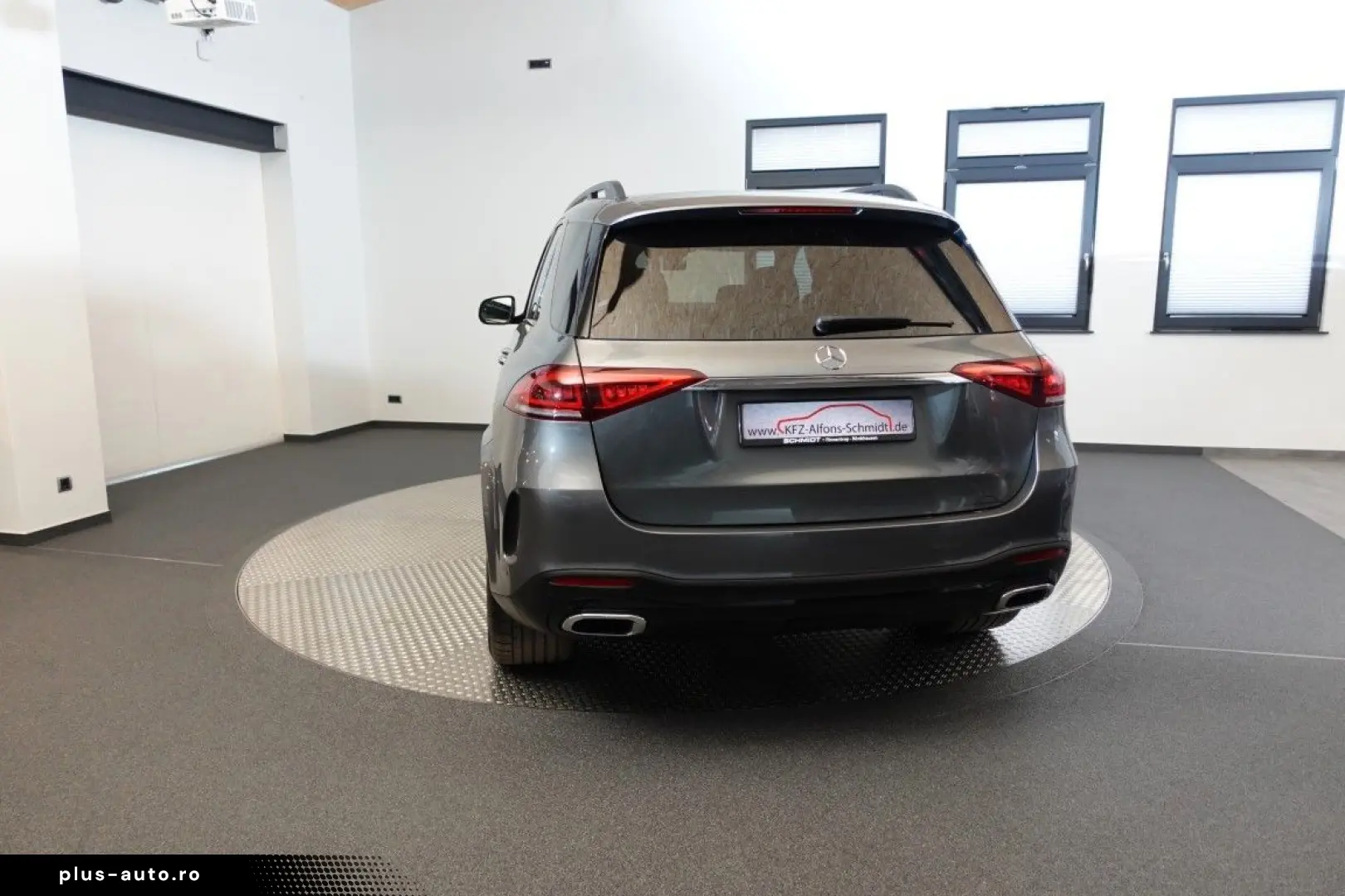 MERCEDES-BENZ GLE 450 4Matic Pano AMG Standh. 21  360
