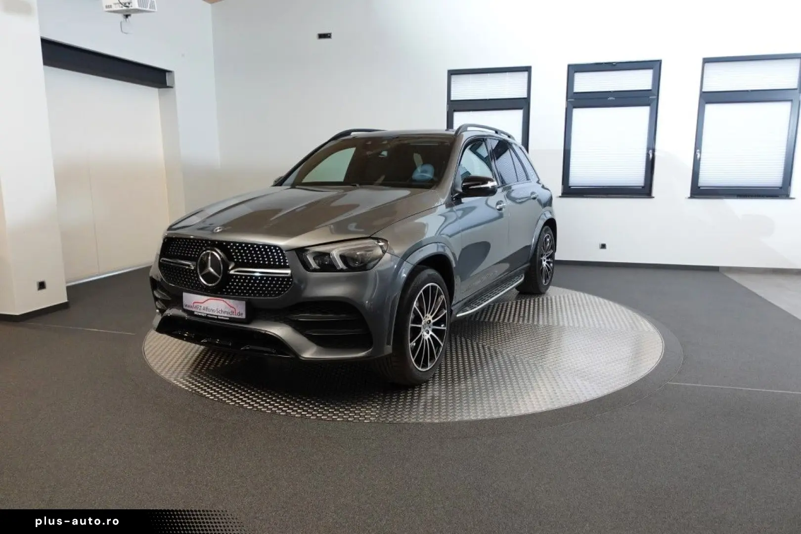 MERCEDES-BENZ GLE 450 4Matic Pano AMG Standh. 21  360