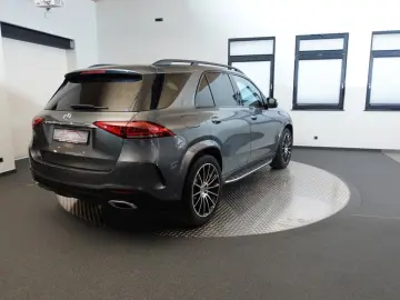 MERCEDES-BENZ GLE 450 4Matic Pano AMG Standh. 21  360