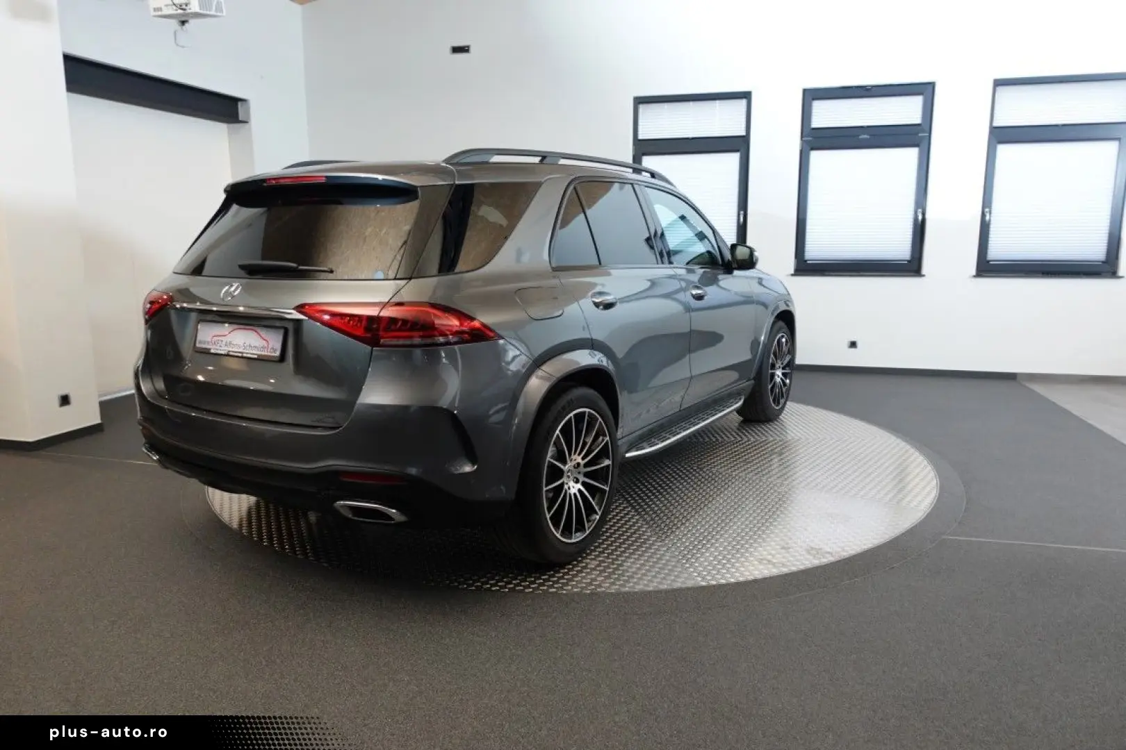 MERCEDES-BENZ GLE 450 4Matic Pano AMG Standh. 21  360