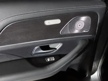 MERCEDES-BENZ GLE 450 4Matic Pano AMG Standh. 21  360