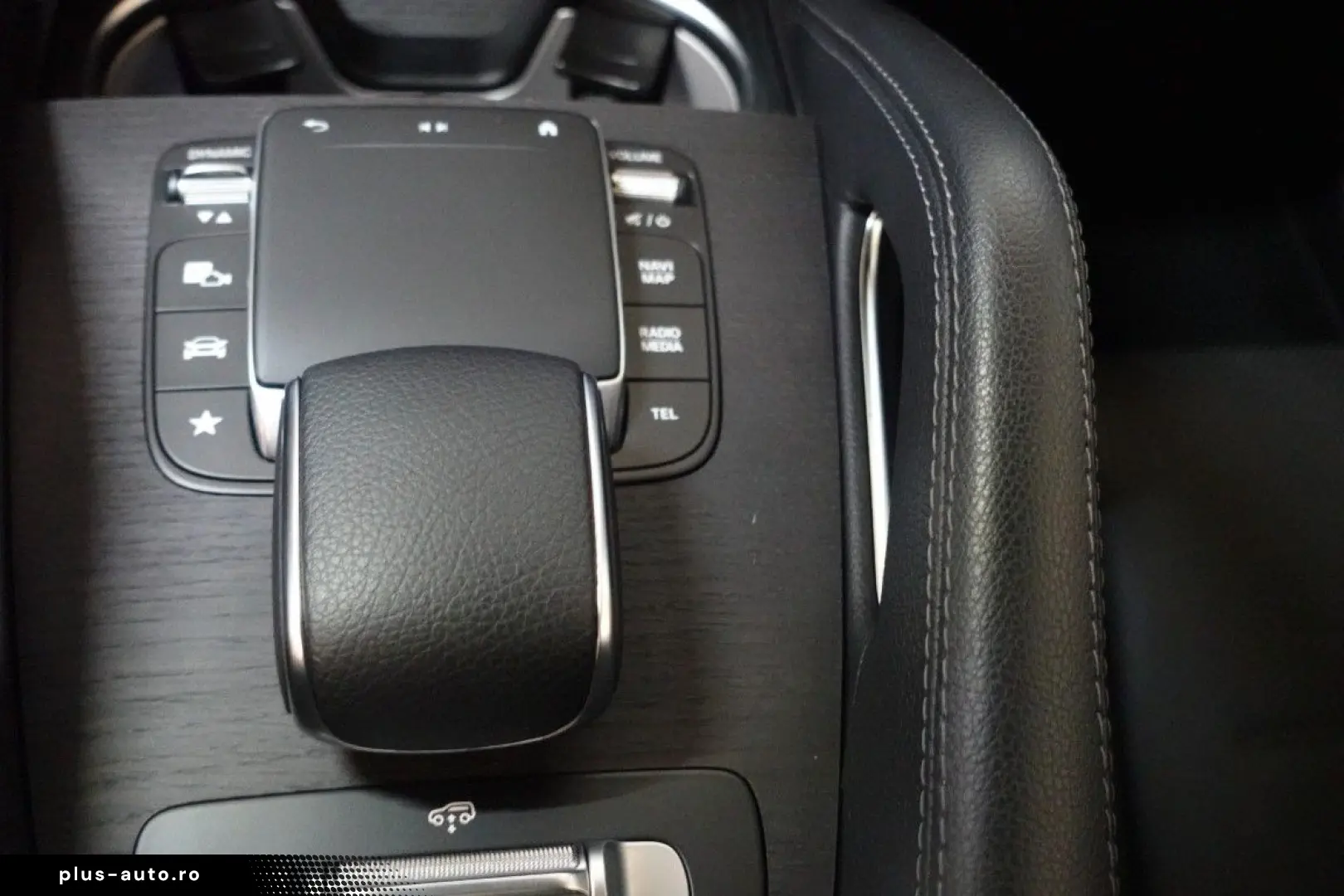 MERCEDES-BENZ GLE 450 4Matic Pano AMG Standh. 21  360