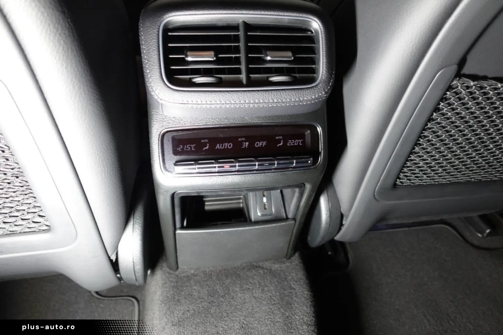 MERCEDES-BENZ GLE 450 4Matic Pano AMG Standh. 21  360