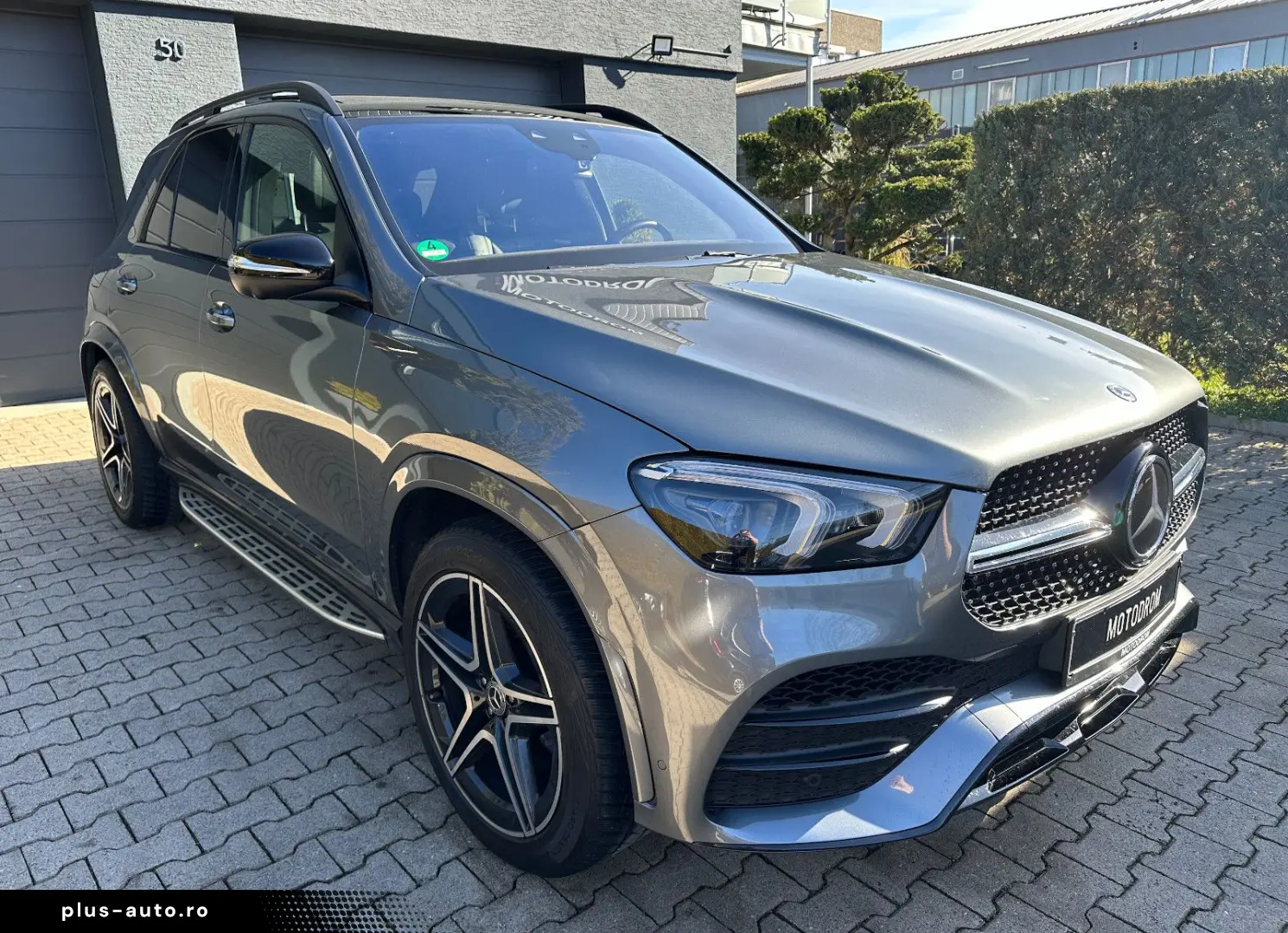 MERCEDES-BENZ GLE400D PANO DISTR BURM 7-SITZER AMG-LINE