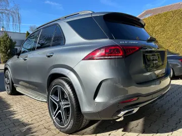 MERCEDES-BENZ GLE400D PANO DISTR BURM 7-SITZER AMG-LINE