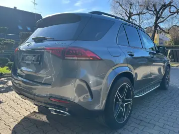 MERCEDES-BENZ GLE400D PANO DISTR BURM 7-SITZER AMG-LINE
