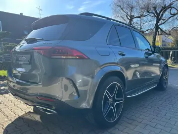 MERCEDES-BENZ GLE400D PANO DISTR BURM 7-SITZER AMG-LINE