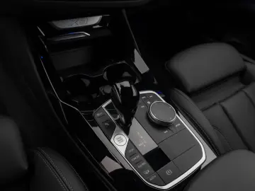 BMW X3 xD20i M Sport Kamera DAB DrivingAssis AHK LED