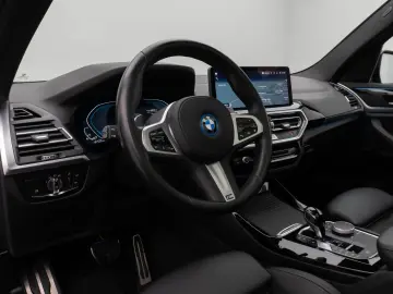BMW X3 xD30e M Sport Panorama 360  HUD DAB HiFi AHK