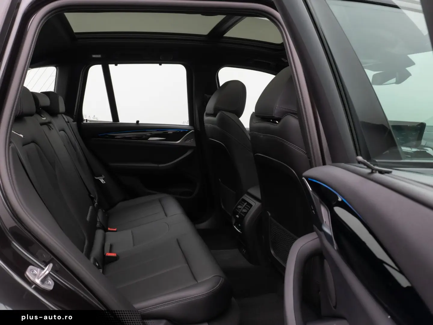 BMW X3 xD30e M Sport Panorama 360  HUD DAB HiFi AHK