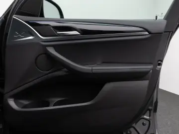 BMW X3 xD30e M Sport Panorama 360  HUD DAB HiFi AHK